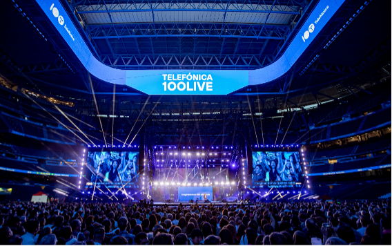 Onebox_es tweet media