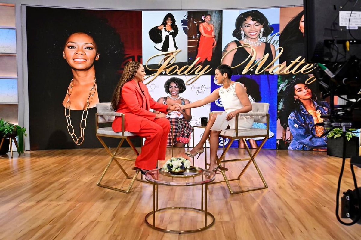 jodywatley's tweet photo. Make sure to catch interview and performance of newest single “EVERLASTING” on the rebroadcast of @TamronHallShow today! Check your local listings!
Wattage ⚡️✨ #JodyWatley #TamronHallShow #TamronHall #TamFam https://t.co/blUGFjoS9y