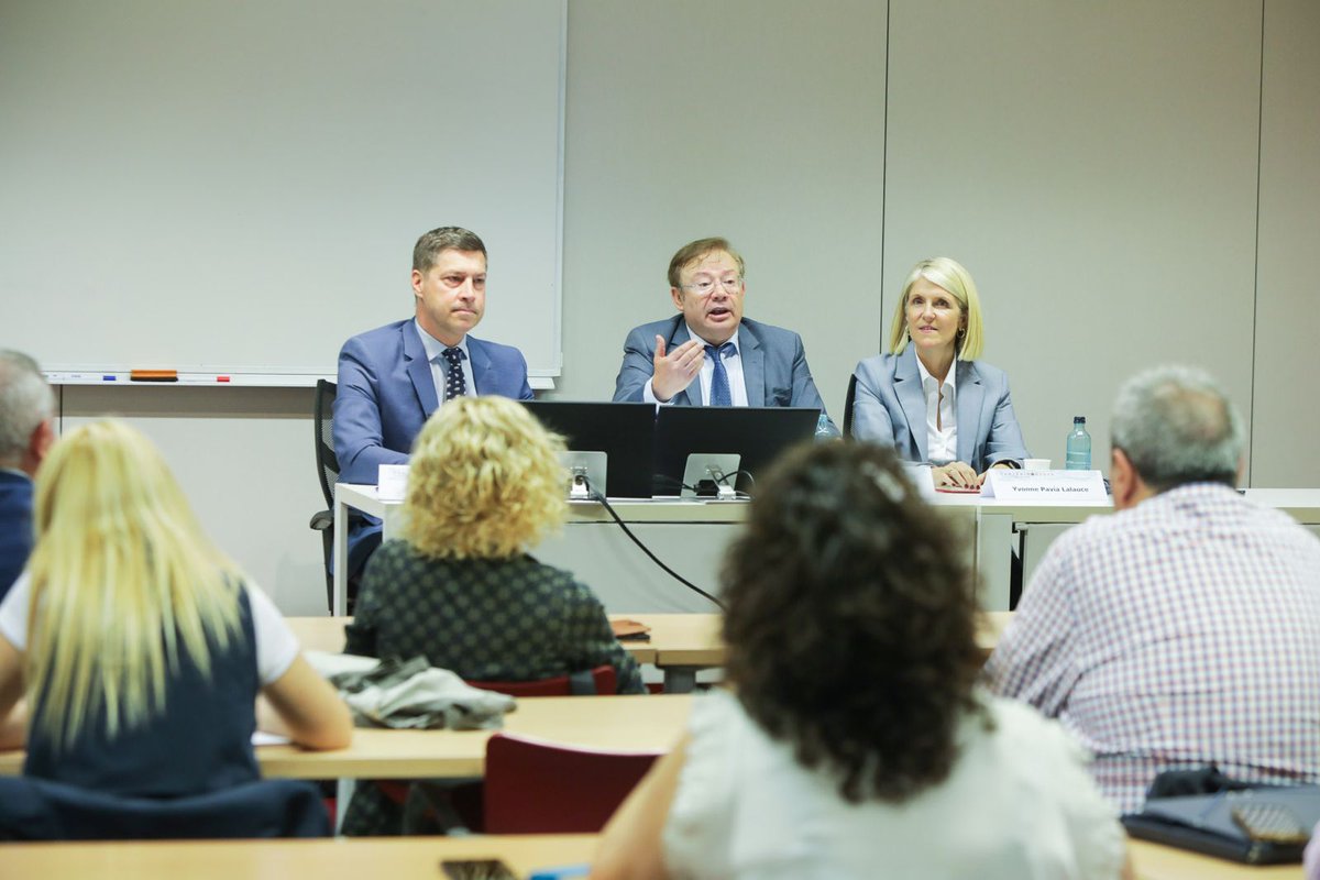 ICABarcelona's tweet photo. 💬 Tractem la problemàtica actual amb els préstecs ICO amb Javier Orduña, exmagistrat del Tribunal Suprem, a les #JornadesFormatives de #SantRaimon24. Presenta @ypavialalauze, tresorera de la Junta de l'ICAB, i modera @PauBallve, president de la Secció de Dret Concursal. https://t.co/hMHdvlr8GC