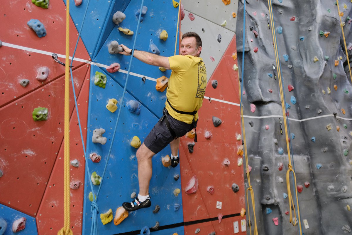 🔎 Looking for the perfect Father's Day gift or day out? 

We've got you covered with a day of adventure and fun! Options: Adventure Golf, Aerial Adventure, Aqua Park &amp; Boat Hire. Want to take it to the next level? Book your dad onto a course.

🎟️ aztecadventure.co.uk