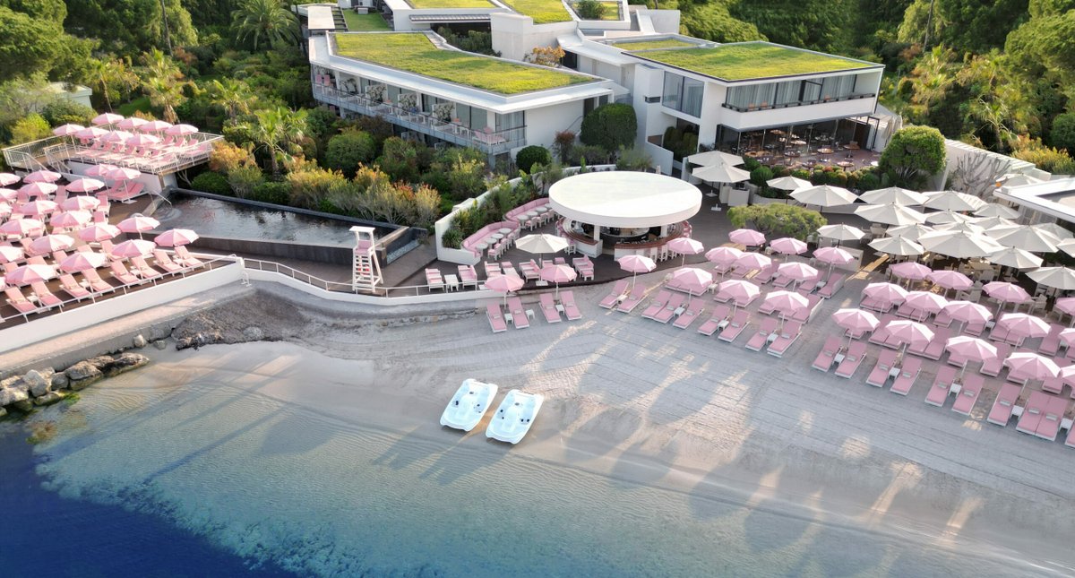 Digi_Afterworks's tweet photo. 🍀Jusqu'au 21/06, partagez le + beau contenu de la soirée  en tagguant #DigitalAfterworks #CotedAzurFrance #CapdAntibesBeachHotel ! 
En jeu :  « 1 Journée Plage &amp; Détente » pour 2 pers (350€)  :
- 2 transats + parasol
- 1 déjeuner  « Menu du Chef »
- 1 accord mets &amp; vins 🍀 https://t.co/eGnyCW6tDp