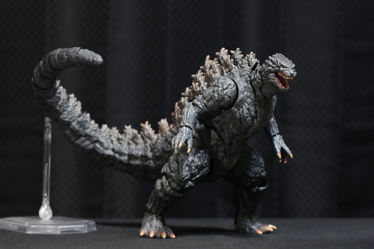 s_a_i_f_u_13427's tweet photo. 我が家のガイガンレクスのゴジラは経年でBJ受けがバッキバキに割れてます https://t.co/TvisW5lrSq