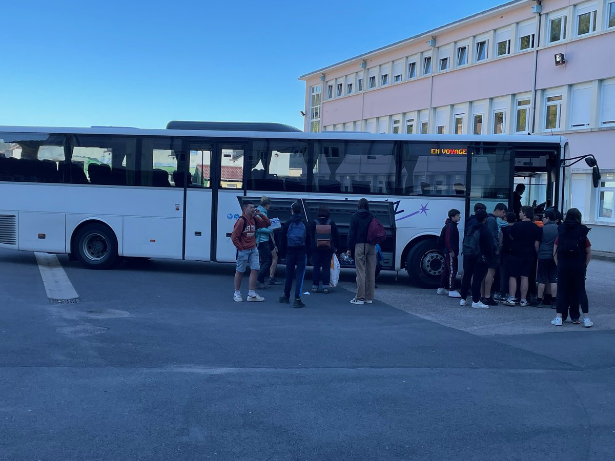 GerardmerLp's tweet photo. 3PM Sortie Mémorial Struthof faire l'histoire sur le terrain et se souvenir 
@education_gouv @NBelloubet @regiongrandest @Franck_LEROY_ @acnancymetz @RLaganier @AnnePadier
@ValDautresme @daac_nancy_metz
@ChantierRichard @GeoffroydeVitry @Prof_docNancy_M https://t.co/ir3NJh43Ry