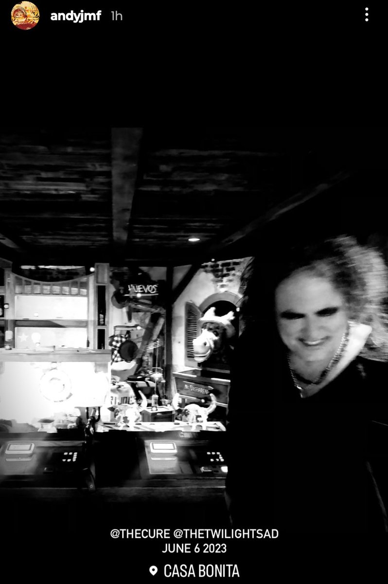 CraigatCoF's tweet photo. South Park's Trey Parker talks about The Cure's visit to Casa Bonita last year. Photo from Andy MacFarlane.  https://t.co/qGskE1aN2I https://t.co/yk49hmpjdy