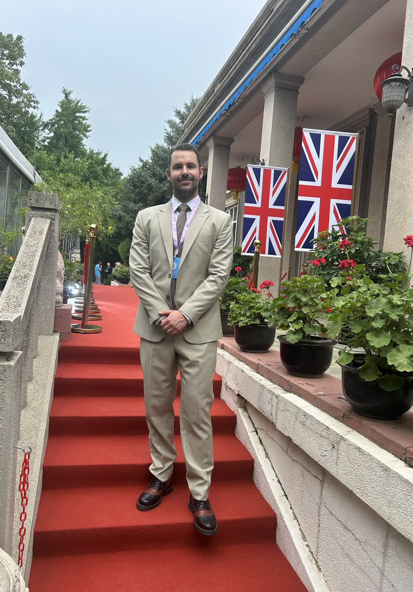 tombromly's tweet photo. Lovely evening celebrating my first ever King’s Birthday Party here in Beijing! 🤴 🇬🇧 🇨🇳 https://t.co/JGtiYqaON9