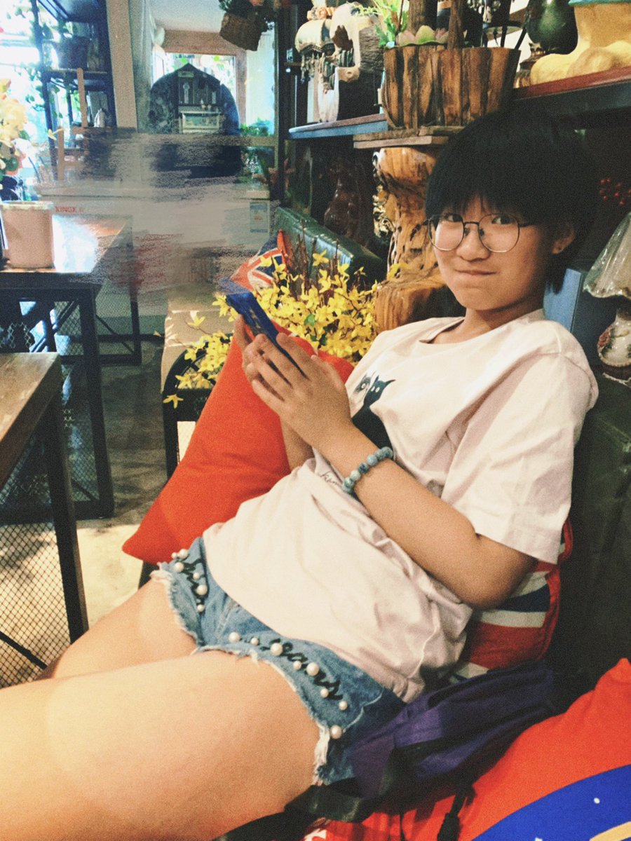 Angel201106's tweet photo. 放松一下下˞͛😏˞͛ https://t.co/3sYsbDn3m6