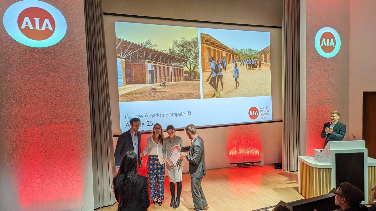 Article 25 tweet media