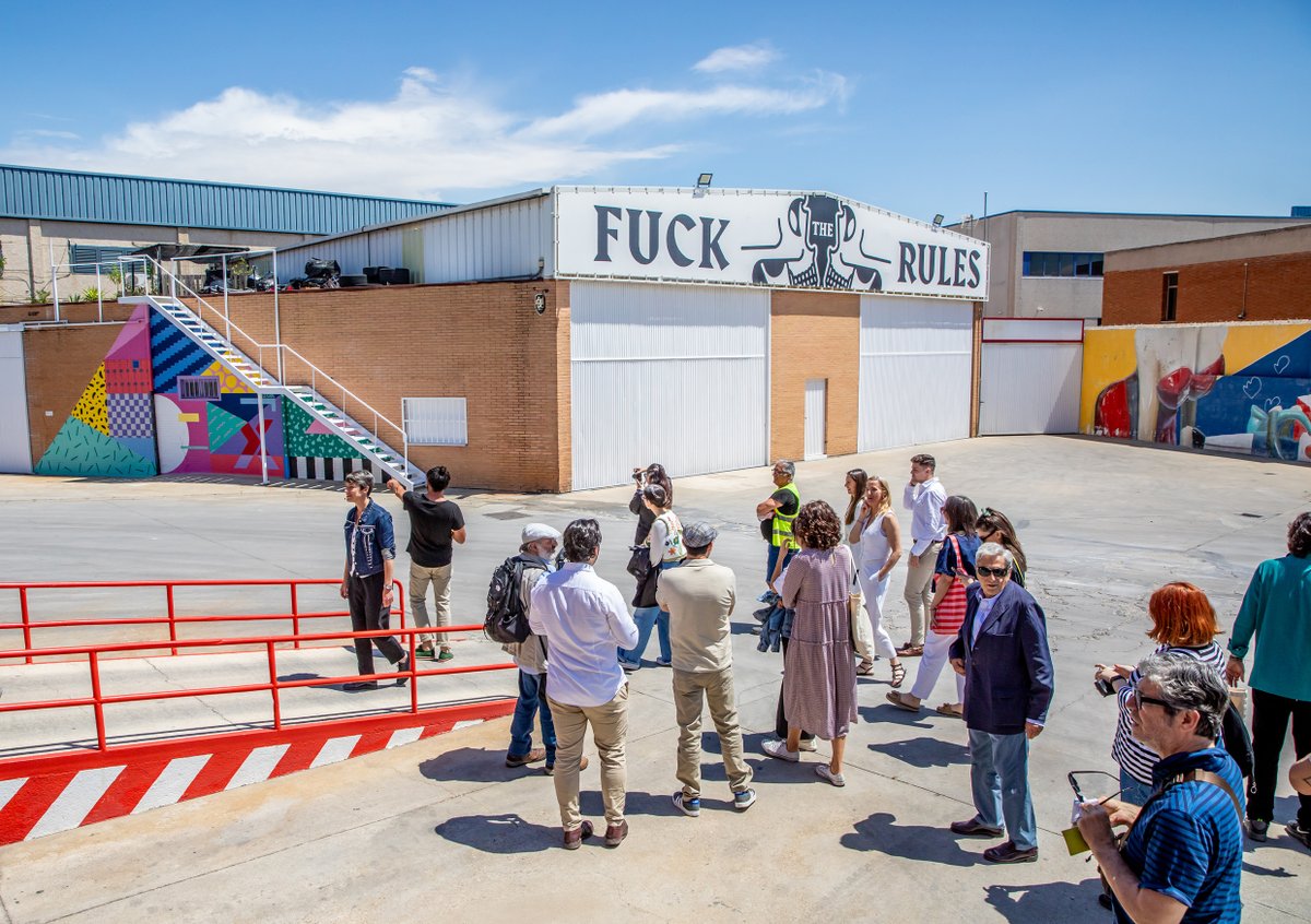 Palibex's tweet photo. Muy ilusionados con el nuevo proyecto artístico de @TruckArtProject que presentamos ayer junto a @PhotoEspana. ¡Esperamos que os guste tanto como a nosotros!

https://t.co/lJlslaMJGx

#TruckArtProject #PalibexSonríe #PerpetuumMobile #PHE24 https://t.co/IuWC0ton5m