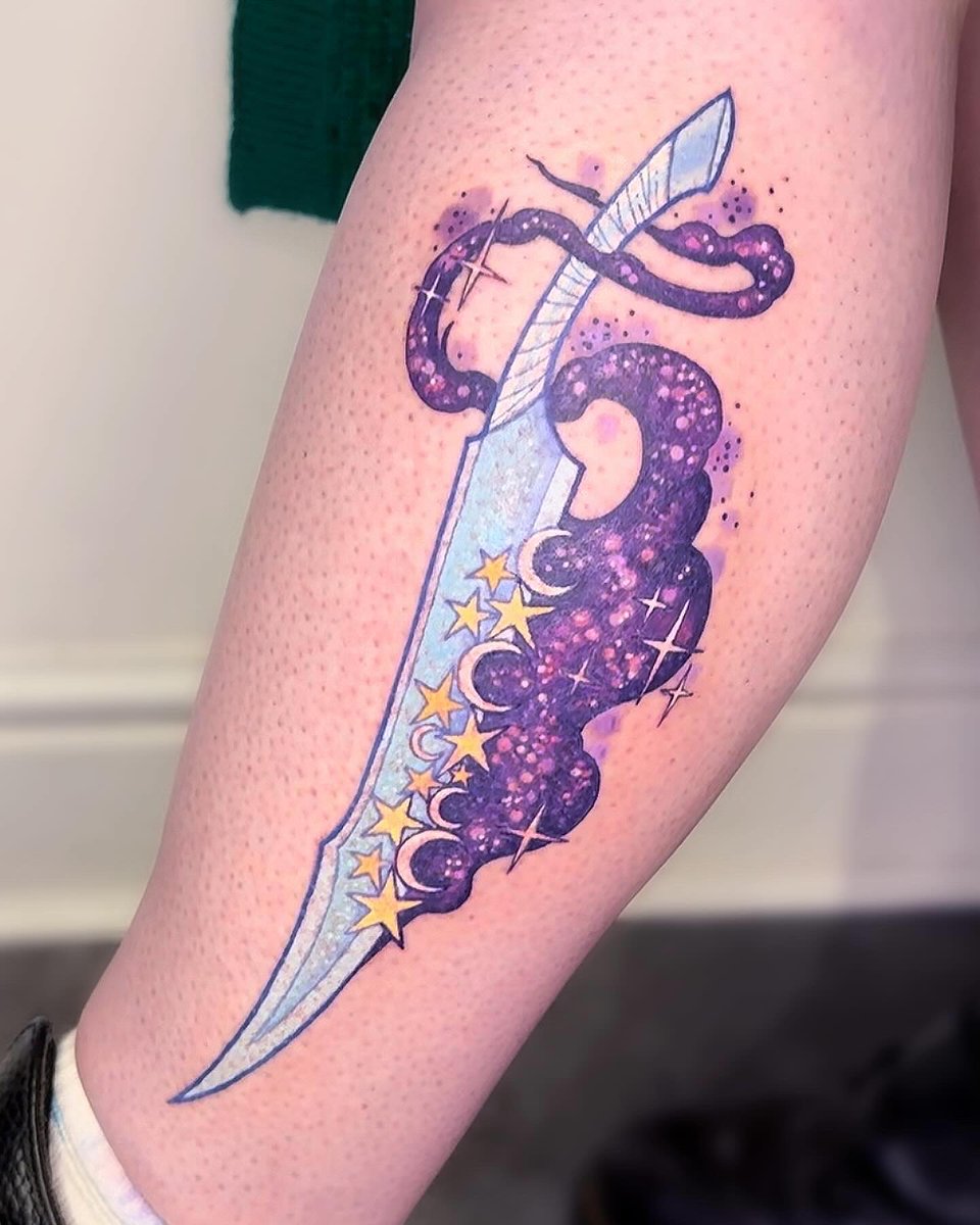 onedaytattstd's tweet photo. Check out some of the new sword tattoos by the one and only Violet! ⚔️ She’s ready to forge any weapon for you with ink. 🔥
https://t.co/EIl74IjtjJ https://t.co/s6I1YKzGLK