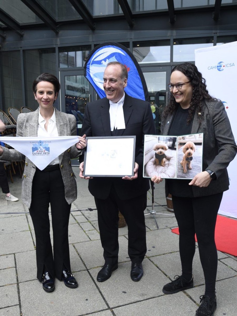 TheHillTimes's tweet photo. Party Central: The 2024’s ‘Cutest Pets on Parliament Hill’ results are in. By @LeftHandStu #cdnpoli

https://t.co/k1d6KjyTtZ (subs) https://t.co/b2q1yM6IyL