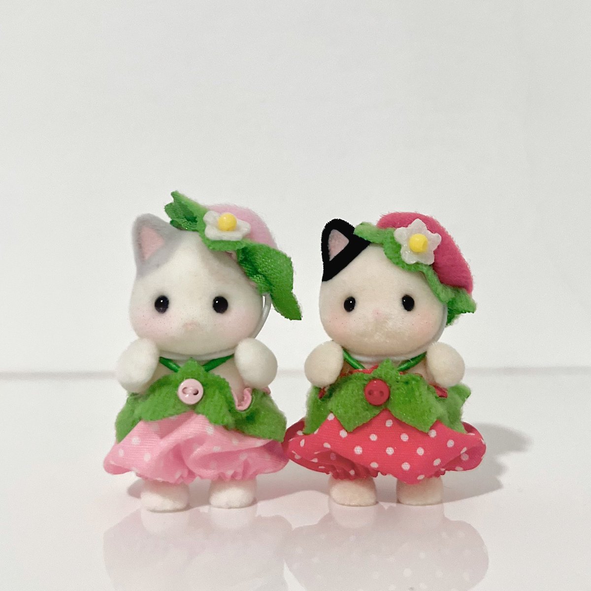 ohimedayo's tweet image. ⋆ ˚｡⋆୨🍓୧⋆ ˚｡⋆ strawberry twins !!