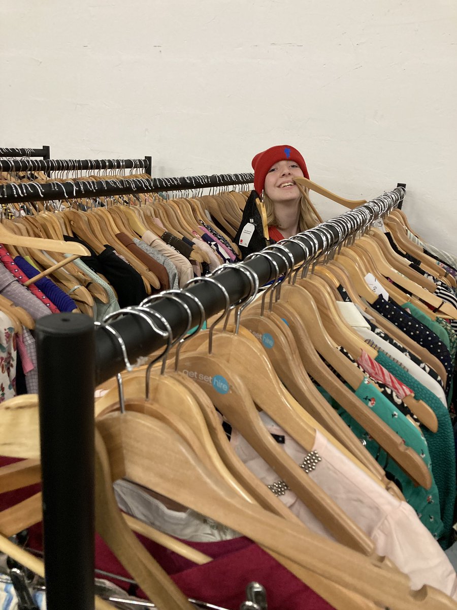 Year 9 got stuck into a great hands on styling workshop at Graduate Fashion Week! Some great outfits Year 9! #PipersYear9