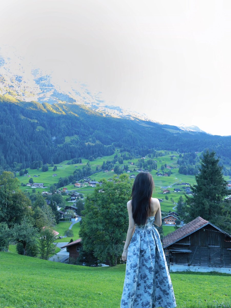 EifaAthifa's tweet photo. Take me back to the beauty of Switzerland
#memoriesbringback #switzerland 🥳 https://t.co/4BRR49USz6