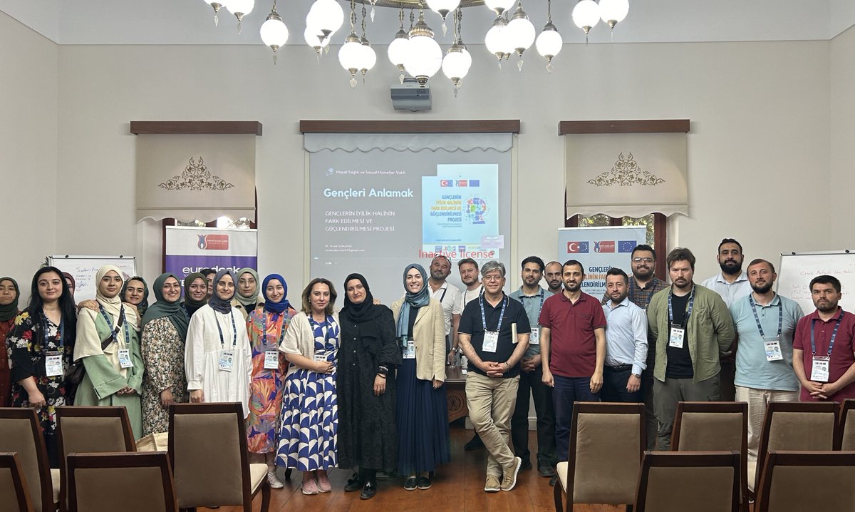 HEgitim's tweet photo. 6-12 Haziran tarihlerinde İstanbul'da Hayat Sağlık ve Sosyal Hizmet Vakfınca yürütülen "Gençlerin İyilik Halinin Fark Edilmesi ve Güçlendirilmesi" isimli Erasmus+ KA153 Gençlik Çalışanı Hareketliliği proje atölyesine Hendek Halk Eğitimi Merkezini temsilen katılım sağlanmıştır. https://t.co/w3OChr6fSH