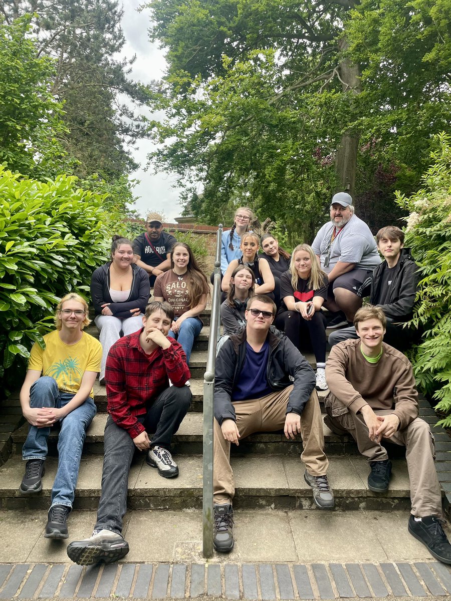 Casey Framps (@caseyframps) on Twitter photo Shoutout to Leamington Spa Team 202 who walked 120 miles between them during their sponsored walk today 👏 All money raised will go towards their community project at <a href="/BrunswickHub/">Brunswick Hub</a> starting next week <a href="/PrincesTrustWCG/">Princes Trust WCG</a> <a href="/LSpaPTteam/">Leamington Spa Prince's Trust Team Programme</a> @PrincesTrust Shoutout to Leamington Spa Team 202 who walked 120 miles between them during their sponsored walk today 👏 All money raised will go towards their community project at <a href="/BrunswickHub/">Brunswick Hub</a> starting next week <a href="/PrincesTrustWCG/">Princes Trust WCG</a> <a href="/LSpaPTteam/">Leamington Spa Prince's Trust Team Programme</a> @PrincesTrust