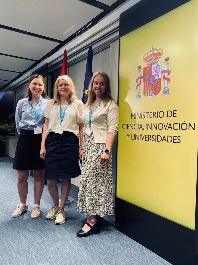 genderresearch's tweet photo. We are in Madrid for the @GENDERACTION_EU consortium meeting and looking forward to seeing everyone! 

In this EU-funded project we work to advance gender equality in The European Research Area and #BreakTheResistance still faced by this work. 
#GENDERACTIONplus #HorizonEurope https://t.co/cj6KFcEMEF