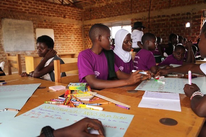 SEETGF's tweet photo. Normalize the conversation about menstrual health and sexual reproductive health in order to give an opportunity for girls to make the right choices regarding their health therefore avoiding choices that lead to early pregnancies. #glowclub #stgf #globalglow #selfadvocacy https://t.co/rscu4heE9g