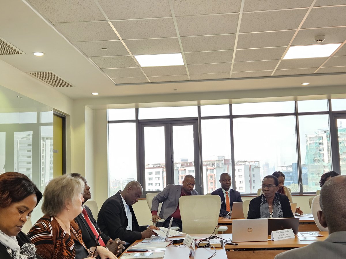 AKUCoEWCHEA's tweet photo. We were honoured to host the Kenya UNESCO Chairs Annual Meeting today, facilitated by KNATCOM @NatcomUnescoKe, whereby the UNESCO Chairs presented updates on their progress of activities and impact and held discussions on the way forward, including future collaborative efforts. https://t.co/TGJbO7jjQv