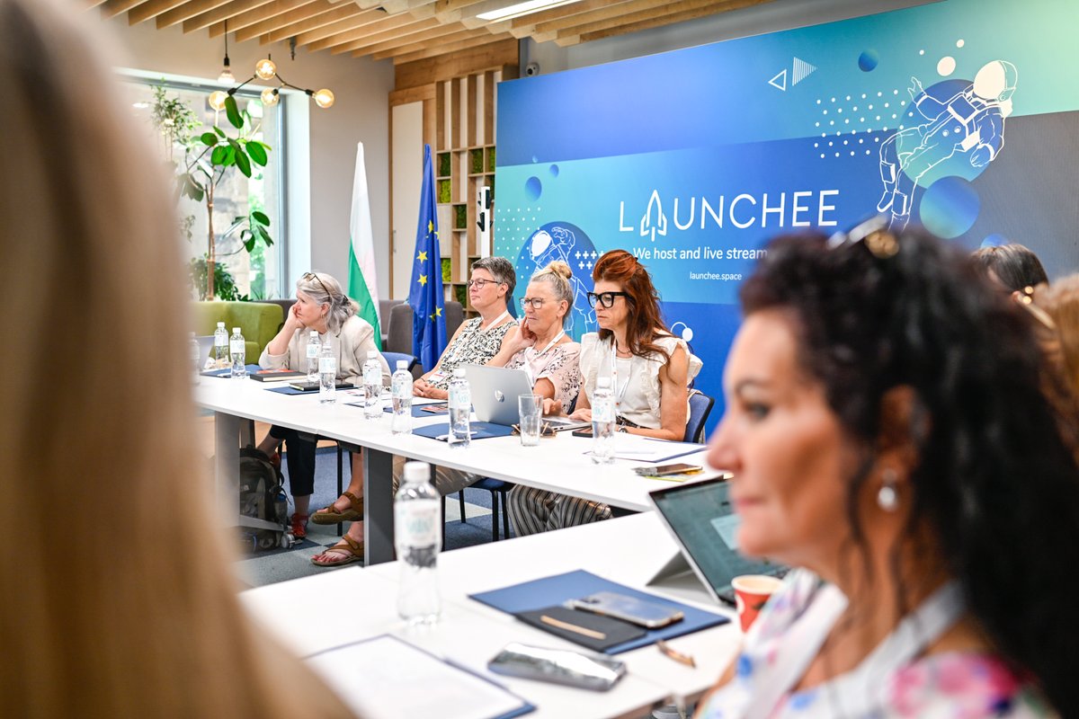 BallyhouraDev's tweet image. ✨We are delighted to be attending the #CITICESS 2nd #InterregionalMeeting and #StudyVisit, currently taking place in Sofia, Bulgaria. This event explores pathways for #policyimprovement in #socialservices and includes the 2nd Project Masterclass.  
🔗 t.ly/X5bhk