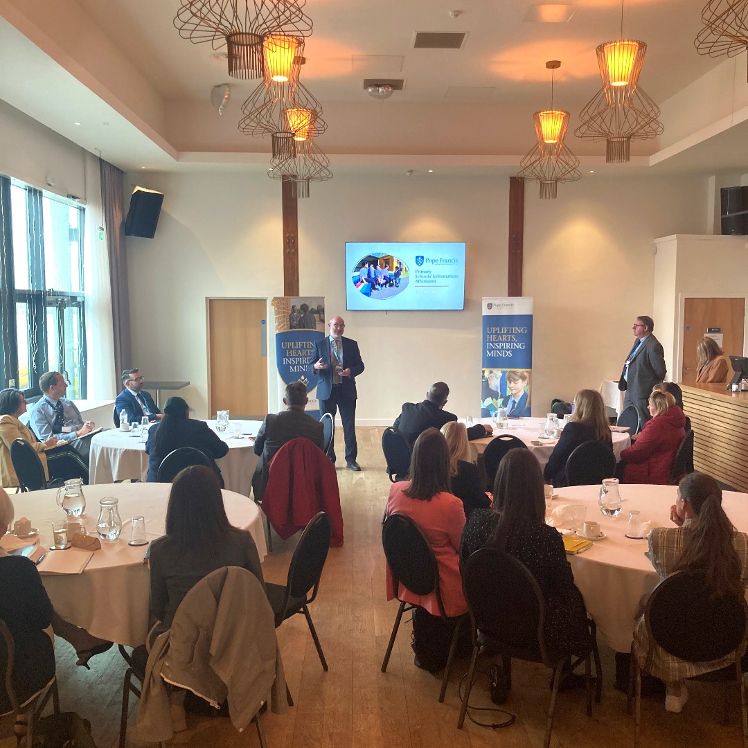 PopeFrancisCMAT's tweet image. 🤝🤩A brilliant afternoon with Sefton Primary Headteachers at The Lake House!

It has been wonderful to meet with such a fantastic group of leaders, present our Primary School Improvement Offer and hear colleagues' feedback.

#Communityofschools #PFCMATFamily #SchoolLeadership