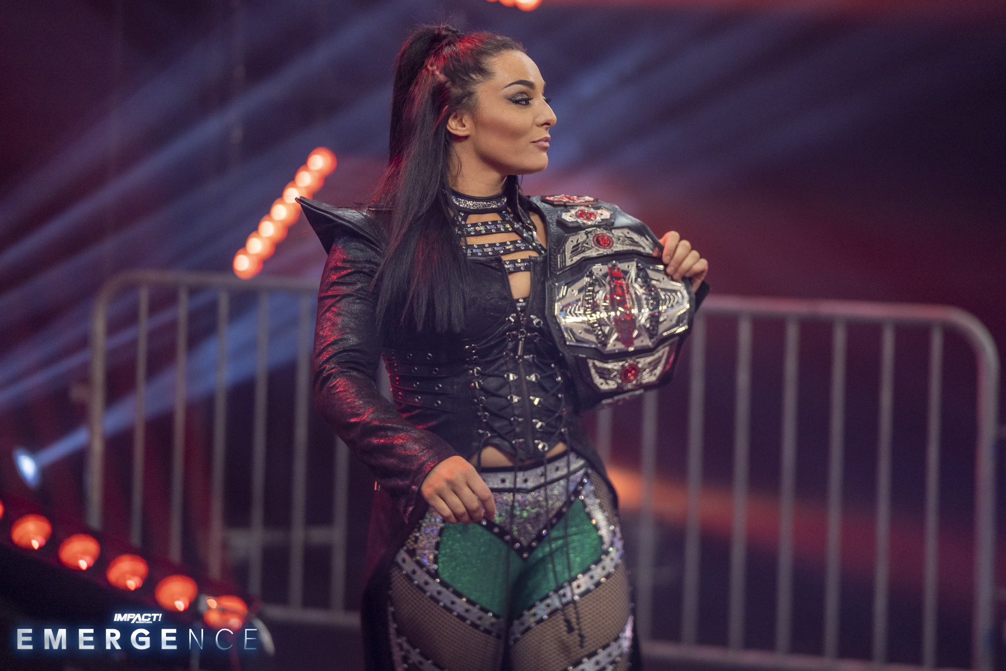 GP9Gjl9W0AAKWC1?format=jpg&name=orig