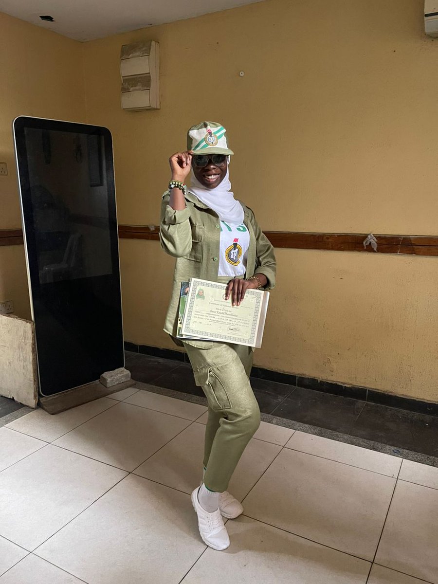 _TheKamSan's tweet photo. NYSC done and dusted🎊
Alhamdulilah https://t.co/MmPOynK0vw