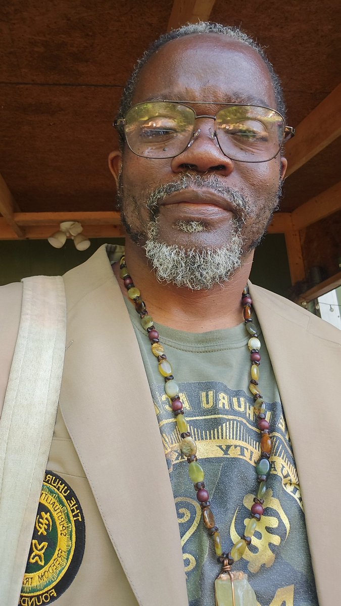 On my way to #RapidShelterColumbia to talk about the history of Juneteenth to homeless families. Hopefully the stories of our Ancestors will inspire hope in this in need...