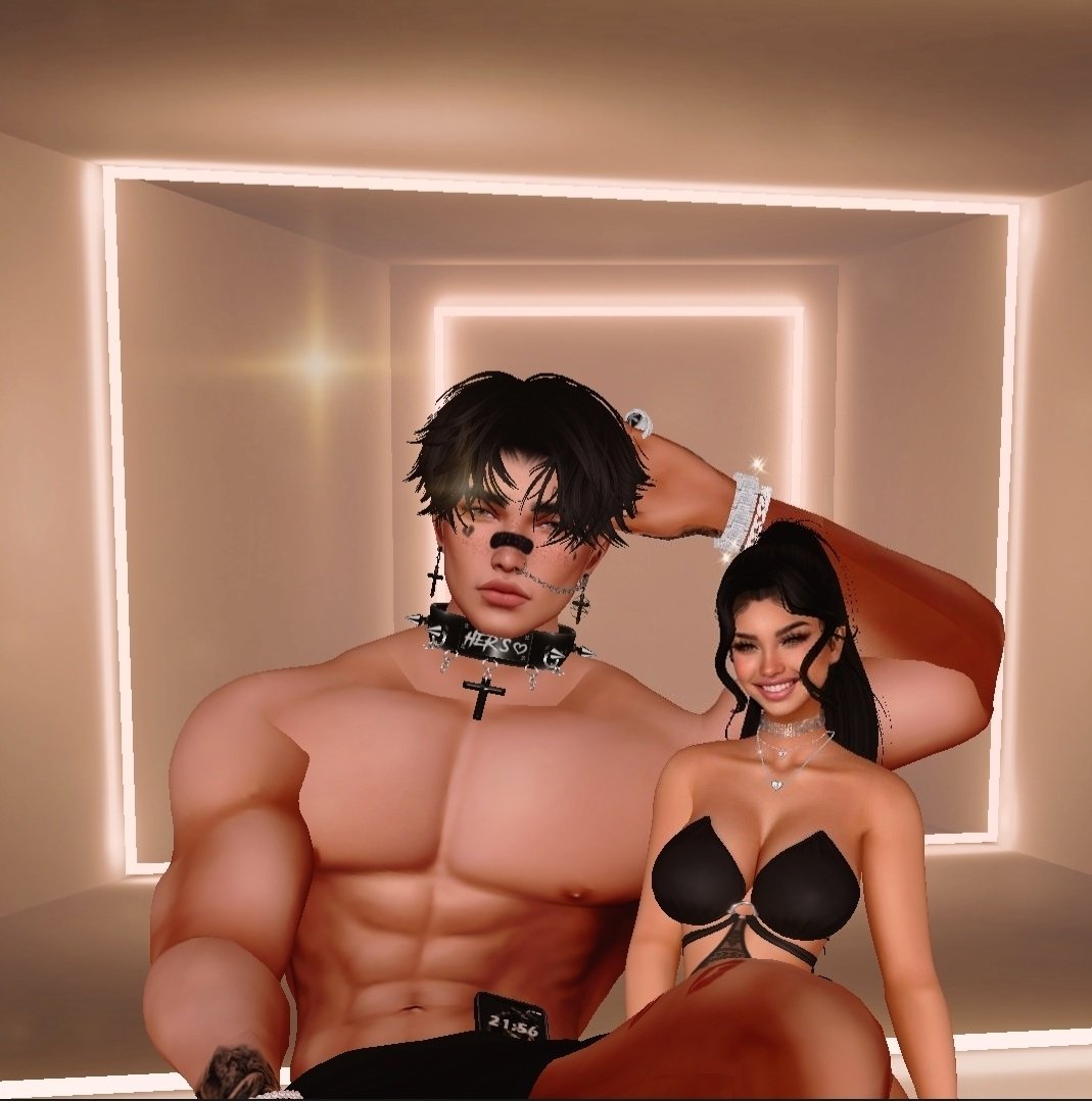 herBreeder69's tweet photo. She made me keep her company while her man was at work.

#bwc #imvu #imvufriends #imvuap #gf https://t.co/whlbNGKy6k