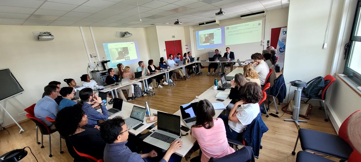 LabCerege's tweet image. Moment fort de la vie du laboratoire aujourd&apos;hui : l&apos;Assemblée Generale avec un bilan intéressant de l&apos;année écoulée

#sciencesdegestion #vienotreviedelaboratoire
@UnivPoitiers  - @IAEPoitiers