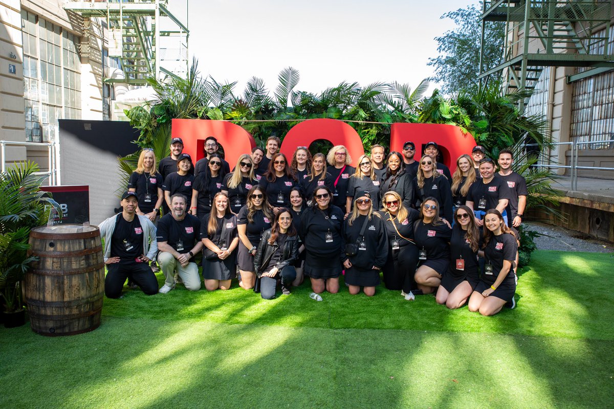 bcbrooklyn's tweet photo. A big thank you is in order to our incredible team! 🤩
The hard work behind the scenes is what makes this event possible and better than ever each year. Until 2025, #BarConventBrooklyn! 👋 https://t.co/tTOoocOWca