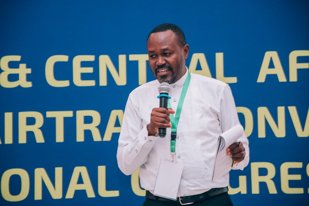 FairtradeAfrica's tweet photo. @kubasu_Kao Fairtrade Africa's Team Leader, Flowers, Boniface Lwanda, moderating a session on, “Fairtrade Premium; Traceability and visibility.” #FairtradeConvention2024 #TheFutureisFair https://t.co/megxyiHA7r