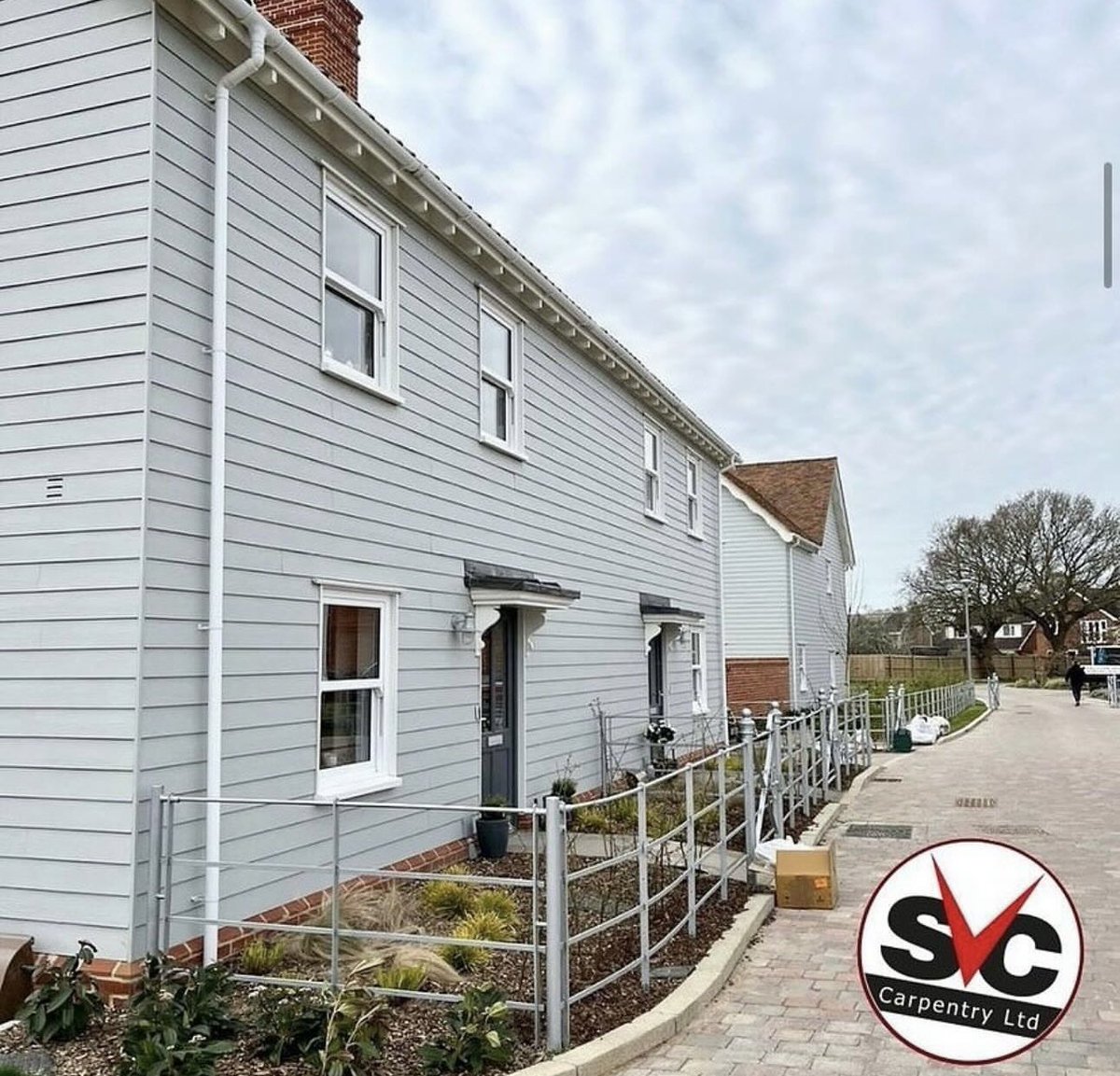 CarpentrySvc's tweet photo. Another one of the properties our team have worked on for City and Country in Mersea. 

Fantastic, high-quality carpentry and we are very proud of the final outcome. 🤩
. 
.
.
#cityandcountrydevelopments #propertiescityandcountry #merseaproperty #carpenterslife #essexcarpentry https://t.co/EBewiRmHEe