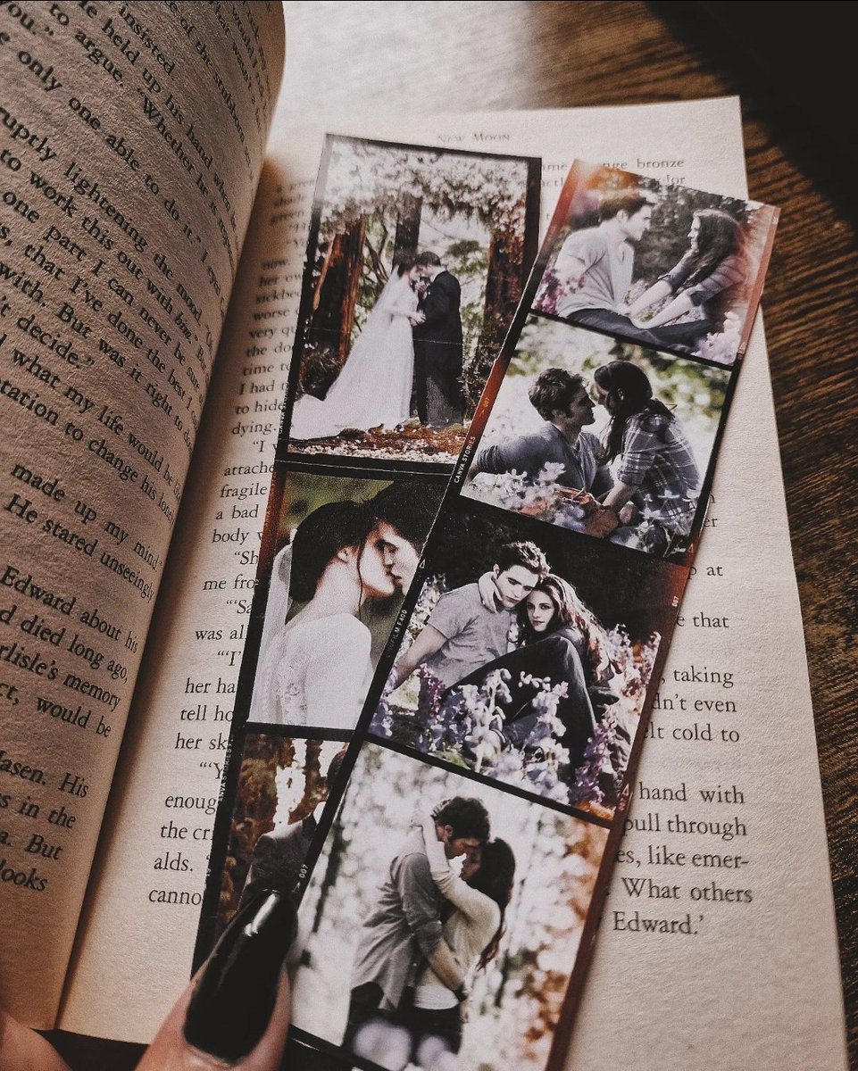 _deardominique's tweet photo. Decided I needed some cute bookmarks for my Twilight binge read 🥲 https://t.co/NcrPGcoXKW