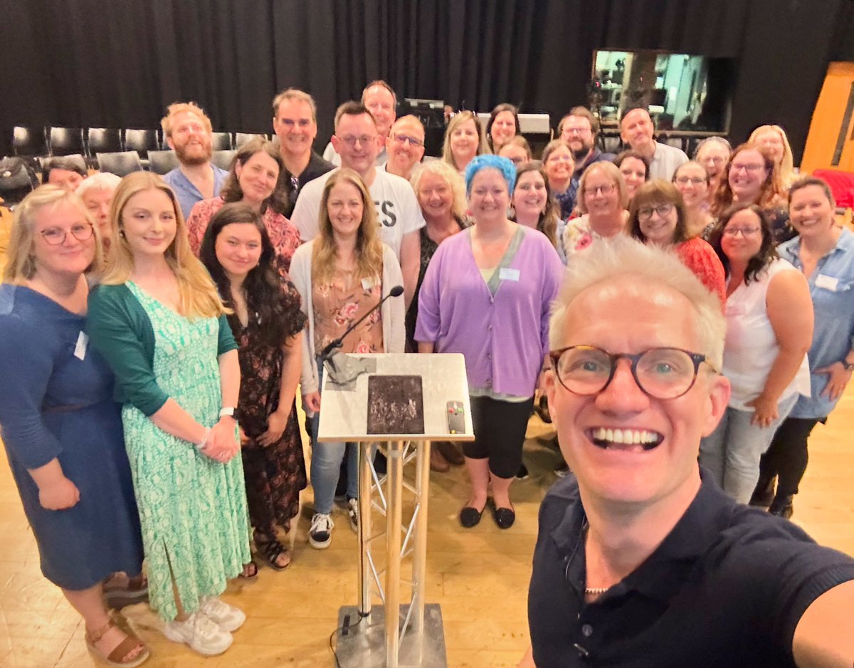 CBeqMacD's tweet photo. A couple of weeks ago, I had the privilege of meeting many of the @MWChoirs’ Musical Directors from all over the UK and beyond, presenting a session on refining choral sound as part of a day of training for them @KingsPlace. https://t.co/Qovf4EL2wc