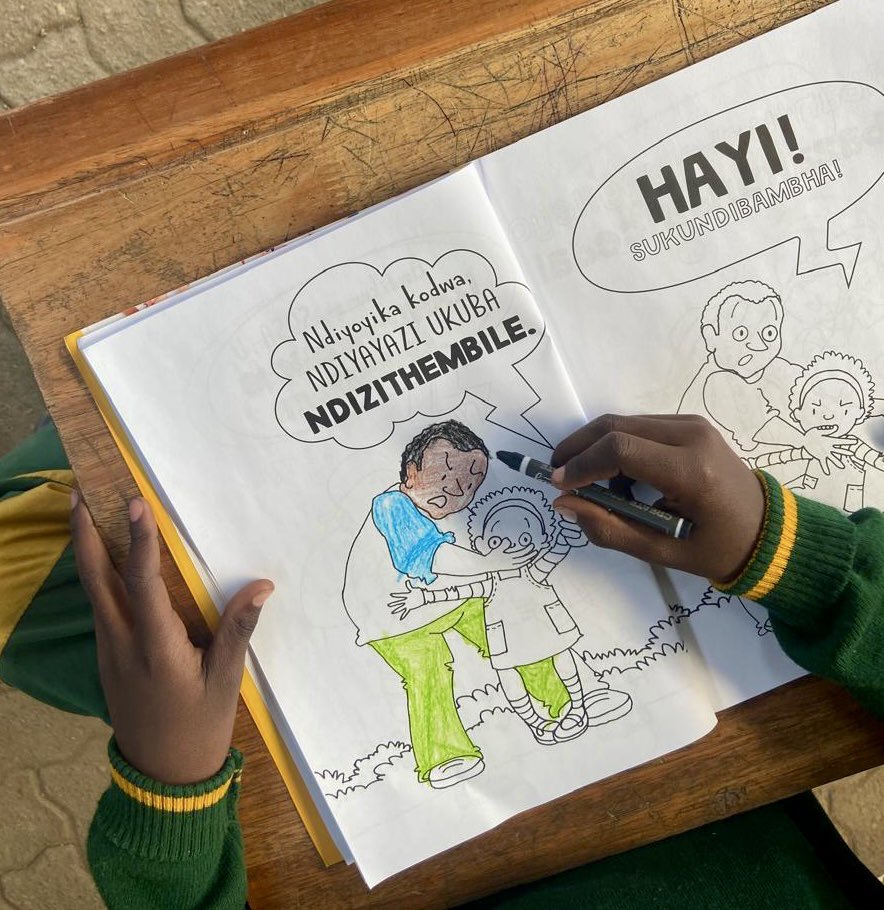 072MISSING's tweet image. The pure joy and excitement continues as we once again handed out MCSA’s colouring-in and story books, which educates the little one’s on #SafetyTipsForChildren, in order to make #SouthAfrica a #SaferPlace for all our children 🙏

If you OR your company would like to get involved
