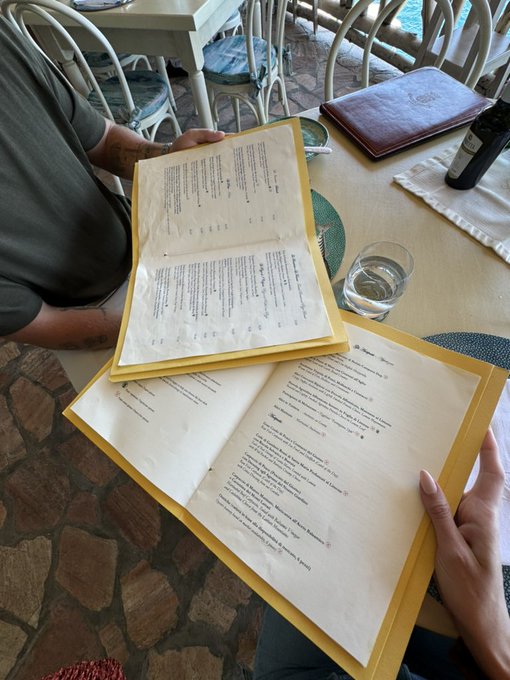 This restaurant gives men a menu with price and women a menu with no price lol https://t.co/movUgM2I<a href="/tag/binancecampus"class="tags"><span>#binancecampus</span></a>