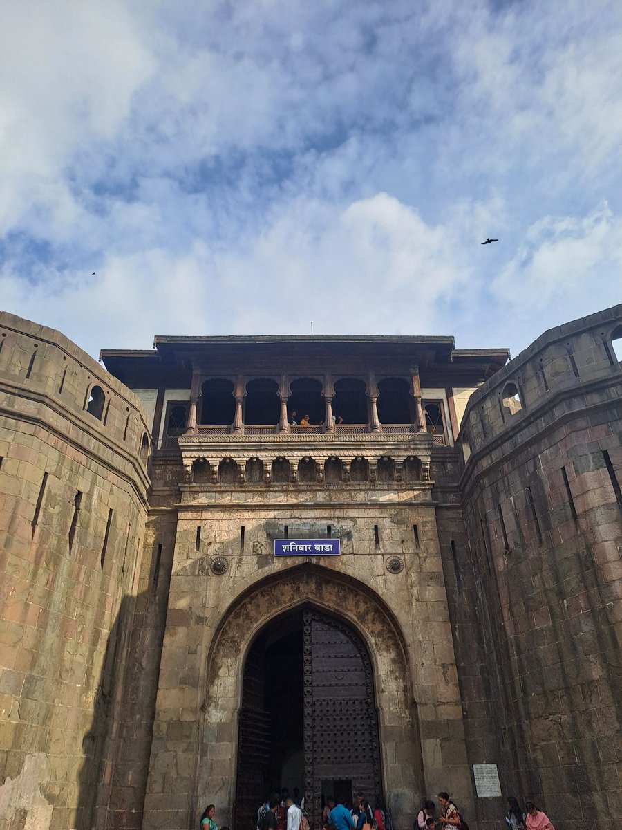 Jainam03121857's tweet photo. Taking a break from coding today! Time to recharge, explore new hobbies, or simply relax. #NoCodingDay #pune #dagdushethhalwaiganpati https://t.co/5Hx3kUSaCJ