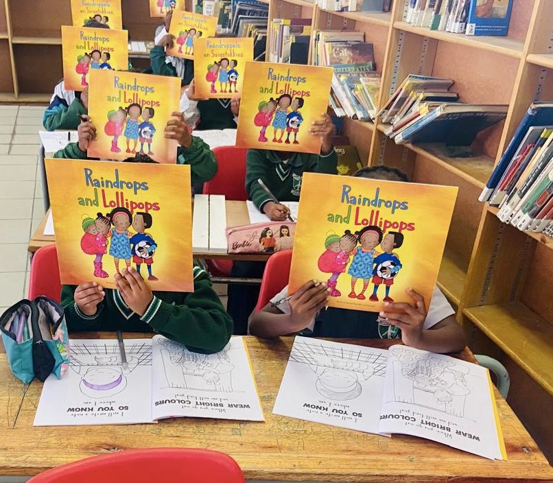 072MISSING's tweet image. The pure joy and excitement continues as we once again handed out MCSA’s colouring-in and story books, which educates the little one’s on #SafetyTipsForChildren, in order to make #SouthAfrica a #SaferPlace for all our children 🙏

If you OR your company would like to get involved