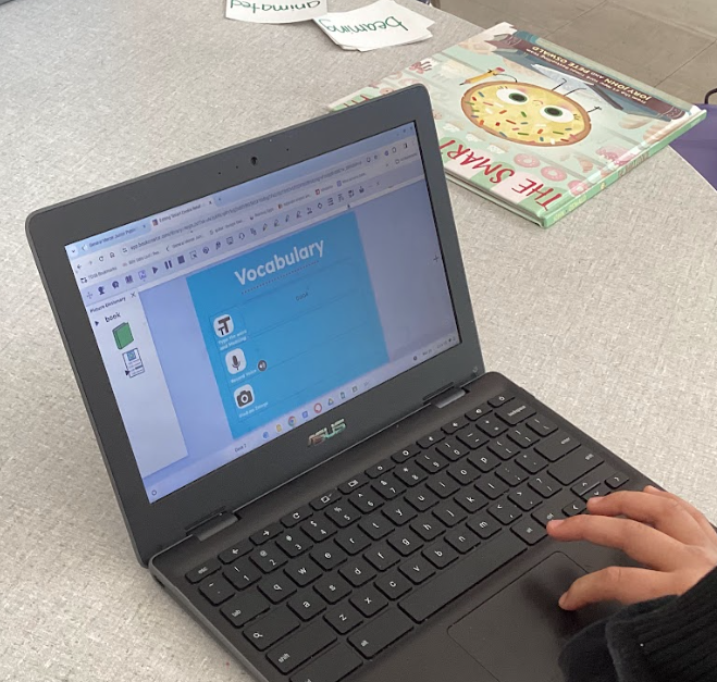 #ThrowbackThursday Ss were working on vocabulary in The Smart Cookie by <a href="/IamJoryJohn/">Jory John</a> using graphic organizer template in <a href="/BookCreatorApp/">Book Creator from Kami</a>. They had a variety of ways to demonstrate understanding including images, pen tool, microphone &amp; used Read&amp;Write dictionary. #UDL #inclusion