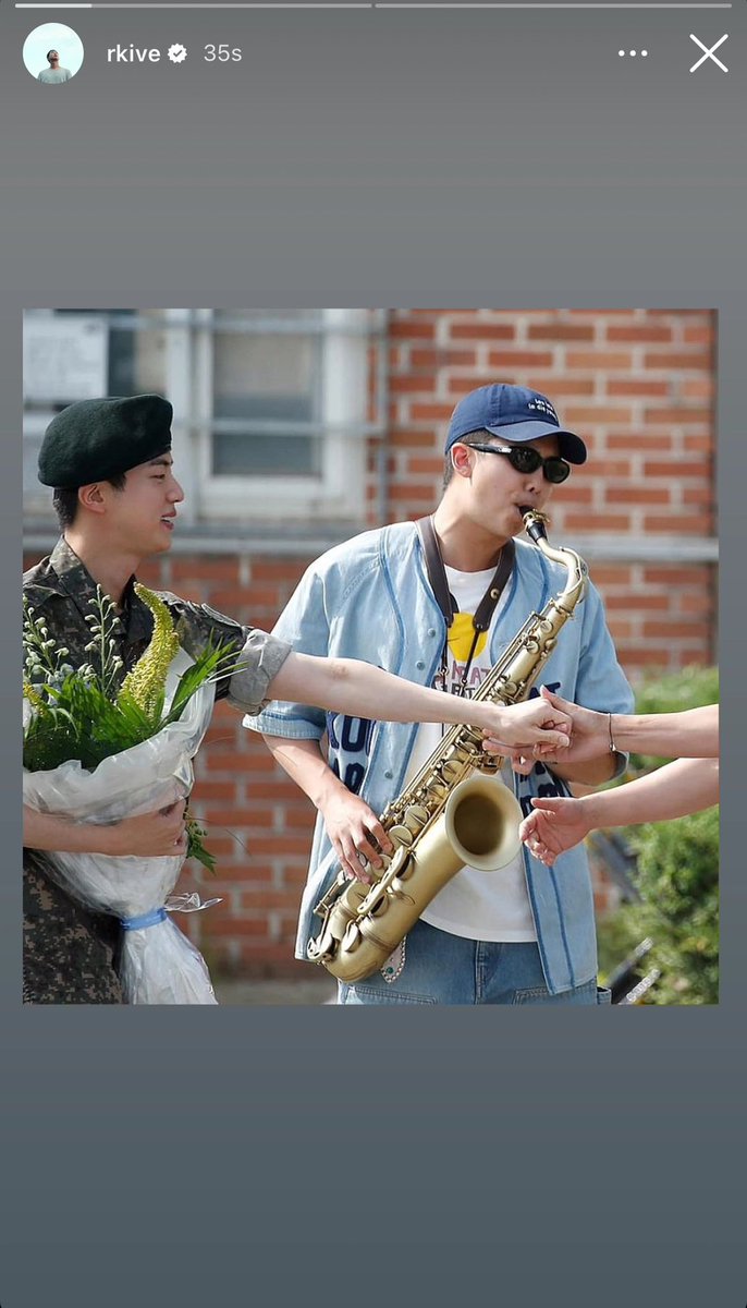 miiniyoongs's tweet image. [240613 RM Instagram Story]