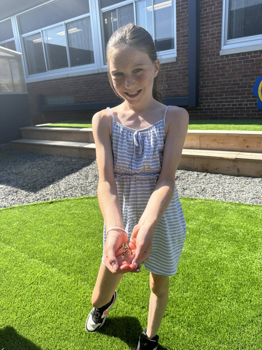 Alexa Booth tweet media