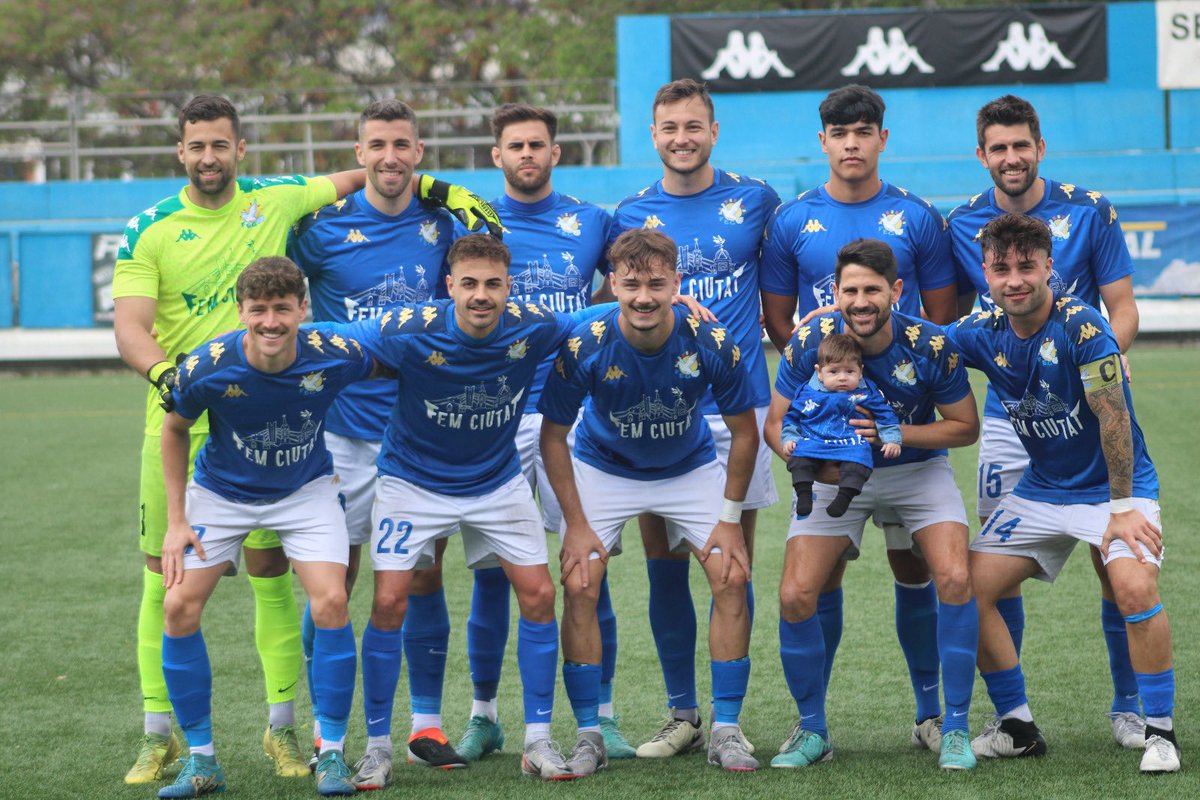 Desde hoy separamos finalmente nuestros caminos! Agradecer a todo el mundo de la <a href="/FundacioGrama/">Fundació Esportiva Grama</a> por este tiempo, en especial a todos mis compañeros de vestuario, un placer enorme, os deseo lo mejor en lo que venga. A por nuevos retos!💪💪

📸<a href="/RaulMonje11/">Raúl Monje</a>