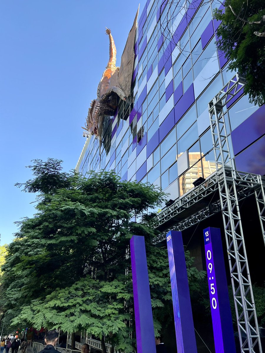 _salaset7's tweet photo. Olha essa divulgação pesada da 2° temporada de A Casa do Dragão no prédio da Nubank em SP!

Domingo estreia a nova temporada.

.
.
.

#houseofthedragon #acasadodragão #max #nubank #cinema #series #seriados #sala7 #fimes #geek https://t.co/Ubi9KrNmxc