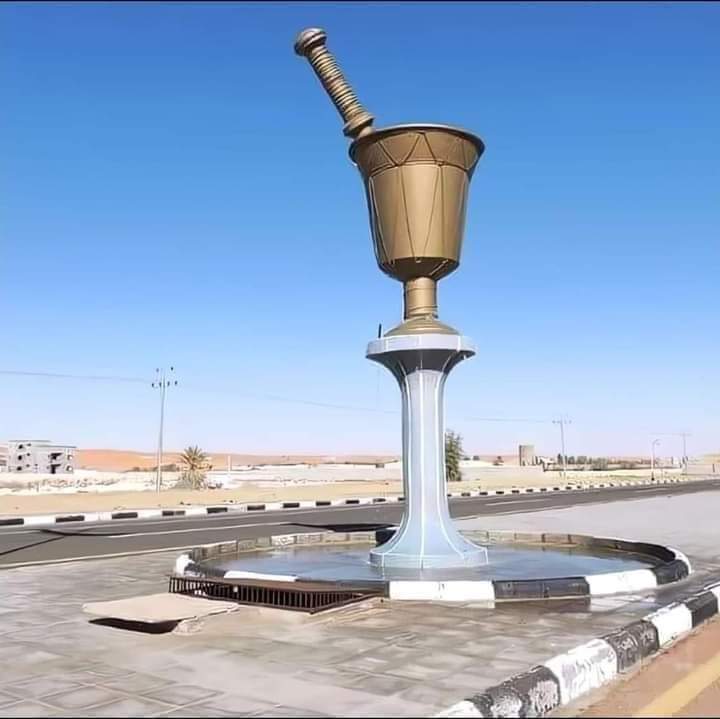Bondok1977's tweet photo. ميدان اسمع كلام امك https://t.co/HLBFPKYIjn
