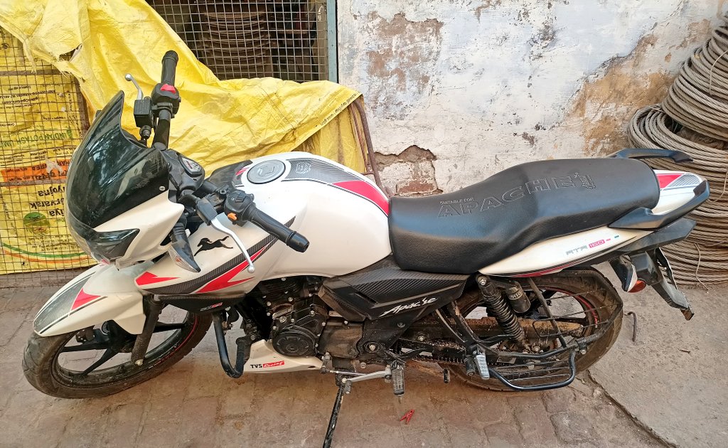 Etah Police tweet media