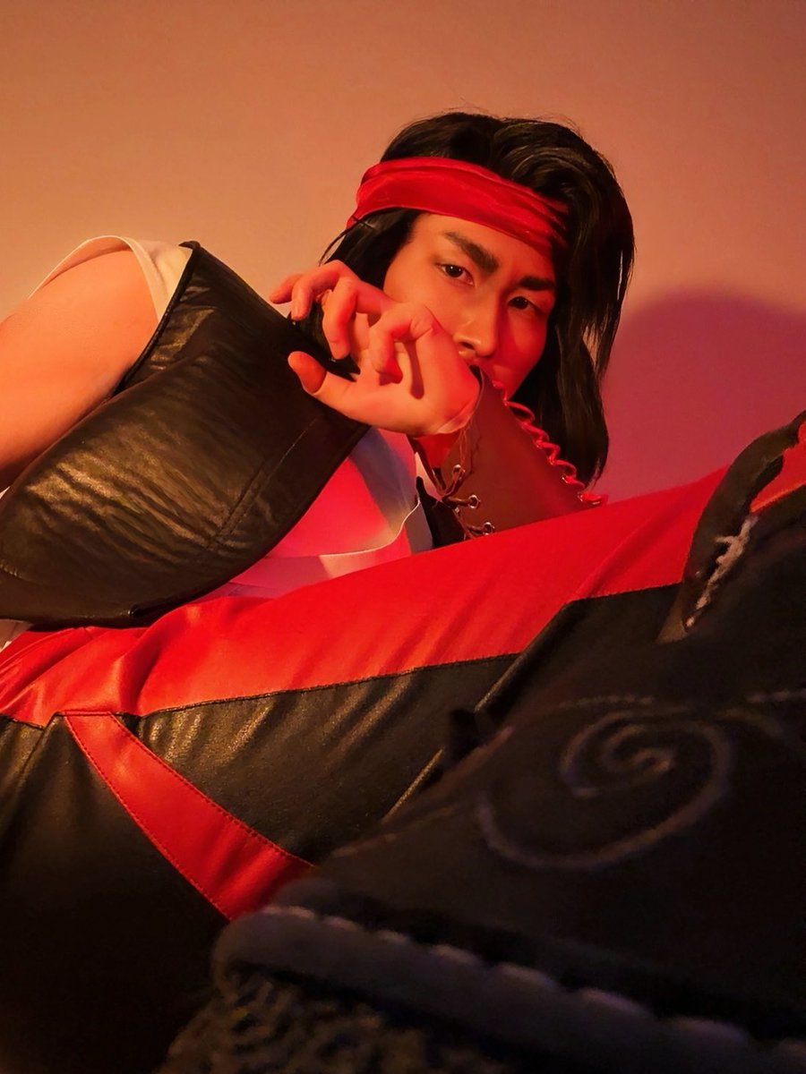 Ssinn626's tweet photo. #liukang #mk11 #cosplay 好难模仿…各种意义上… https://t.co/bJXTWgmz6v