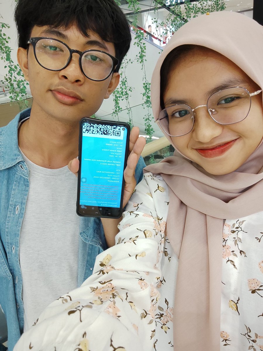Hideoshh's tweet photo. kemaren dia yang lulus snbp
sekarang gua yang lulus snbt
thanks yaAllah! https://t.co/IYXJchjKkC