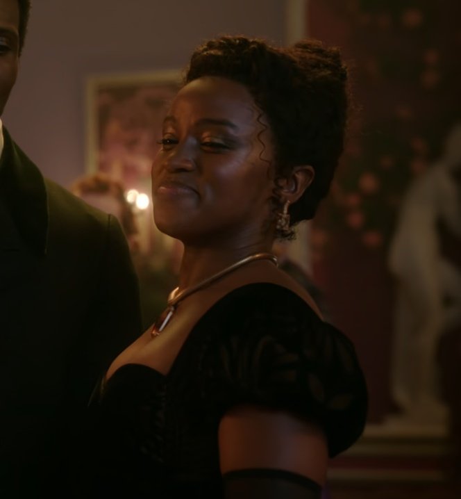 isa 🐝 tweet media