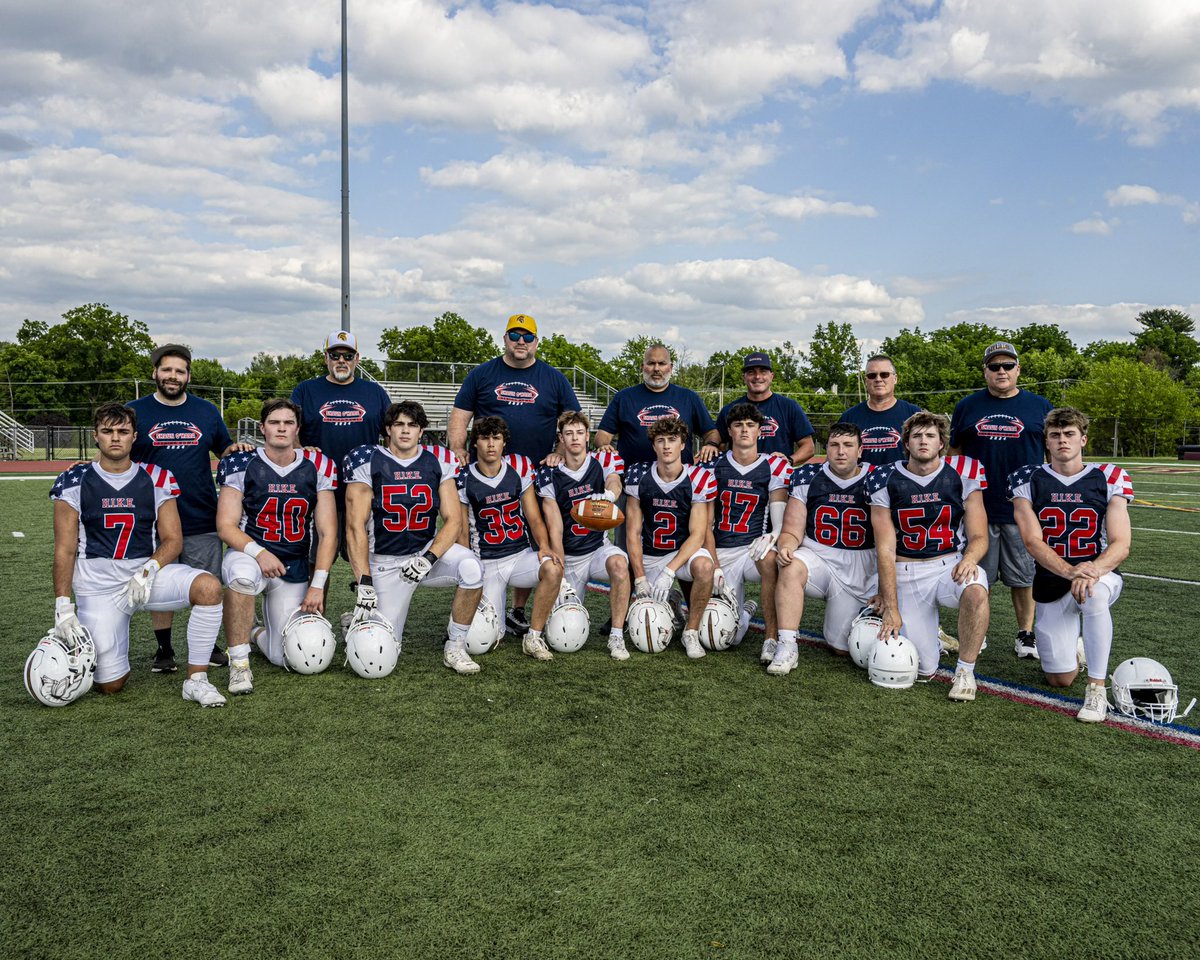 What a great night of football <a href="/ShaunOHaraFDN/">Shaun O'Hara FDN</a> senior game last night. A big thanks to everyone that made it happen. Thanks to <a href="/WHauserPhoto/">William Hauser Photography</a> for some great photos and it’s always fun to see <a href="/ShaunOHara60/">Shaun O'Hara</a>