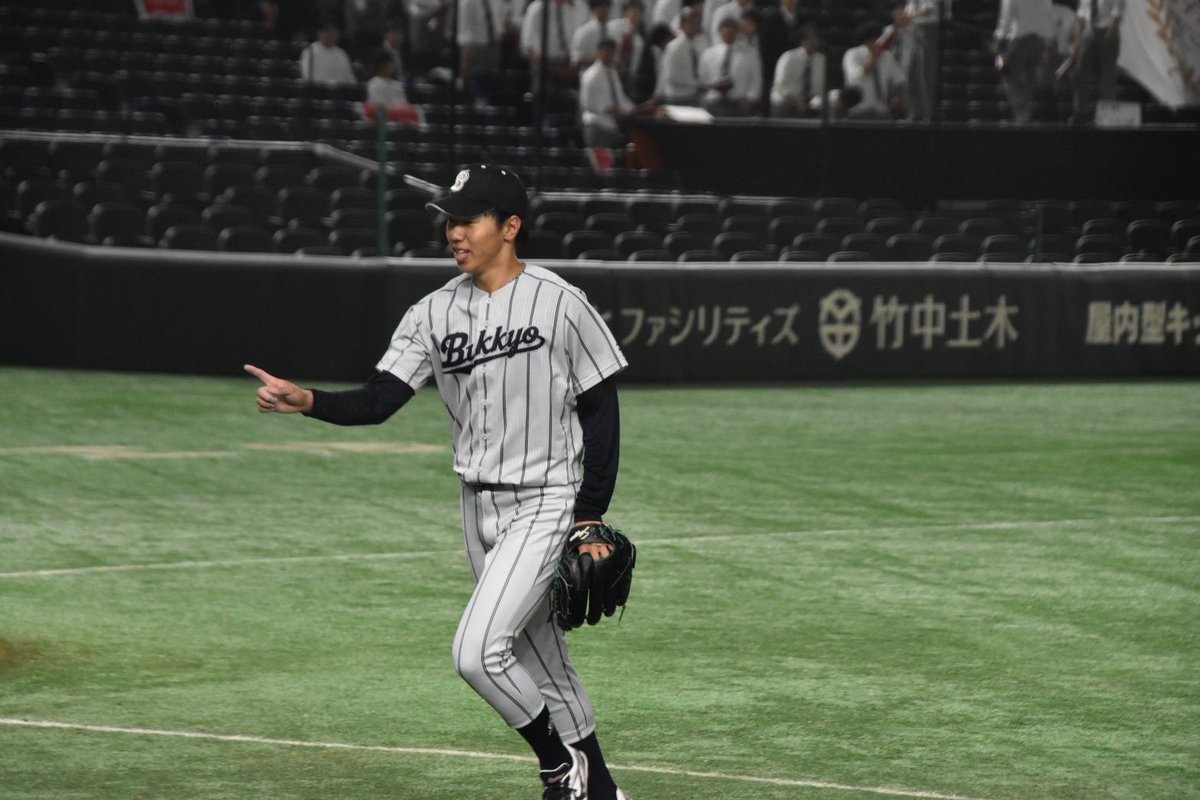 kkdd_oz's tweet photo. あともう半年頑張りますか。 https://t.co/Ciad8cx4vX